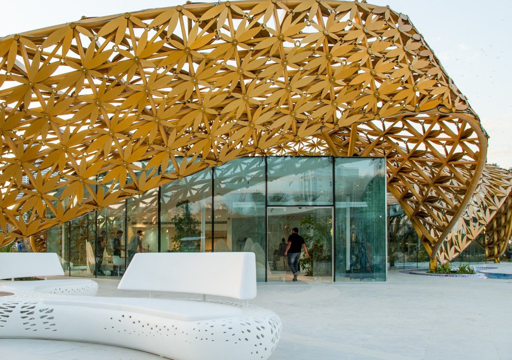 Aluminum composite panel